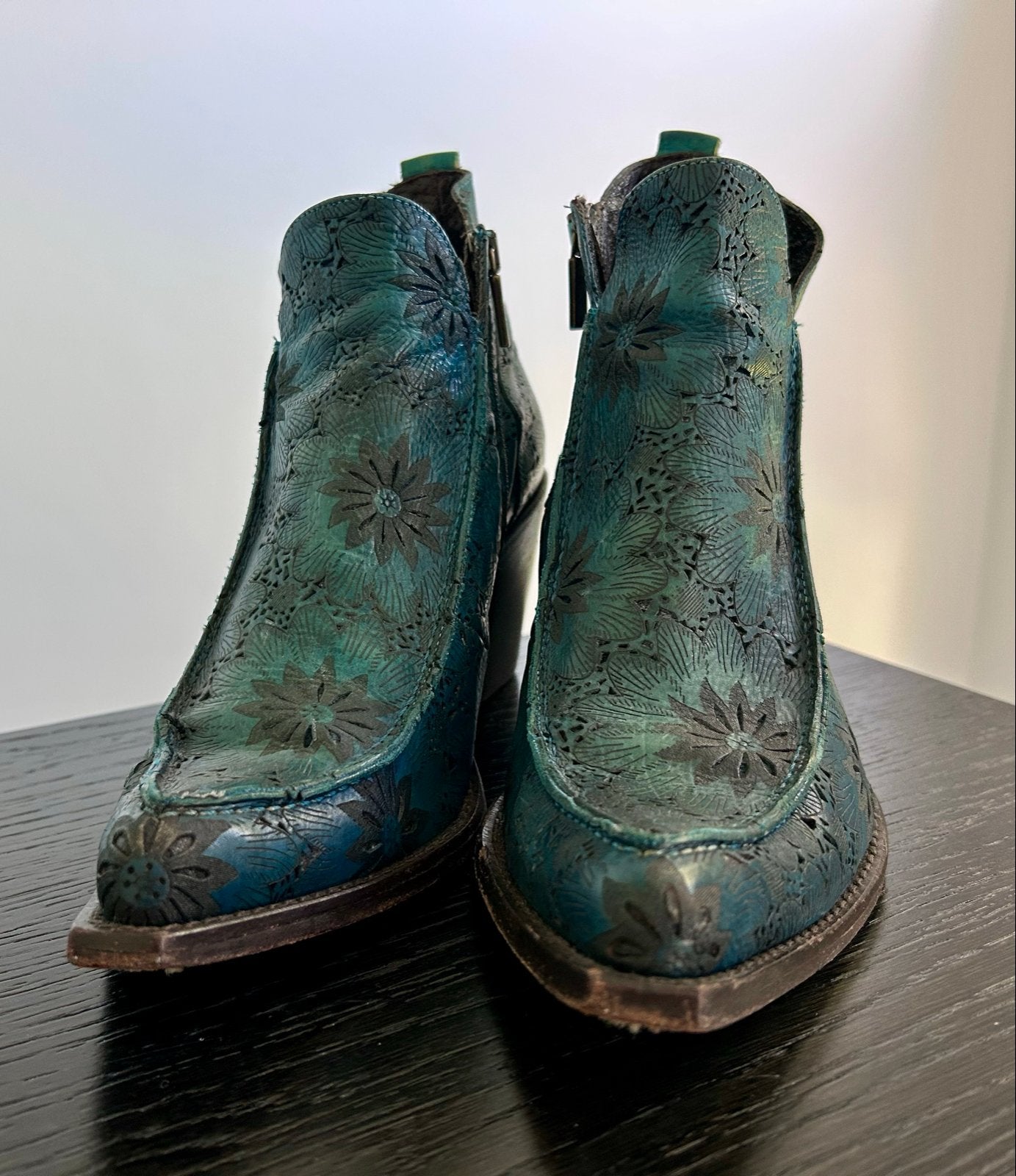 JP Ghost Enkellaarzen - Maat 40 - Turquoise met bloemen, Kleding | Dames, Ophalen of Verzenden, Gedragen, Overige kleuren, Lage of Enkellaarzen