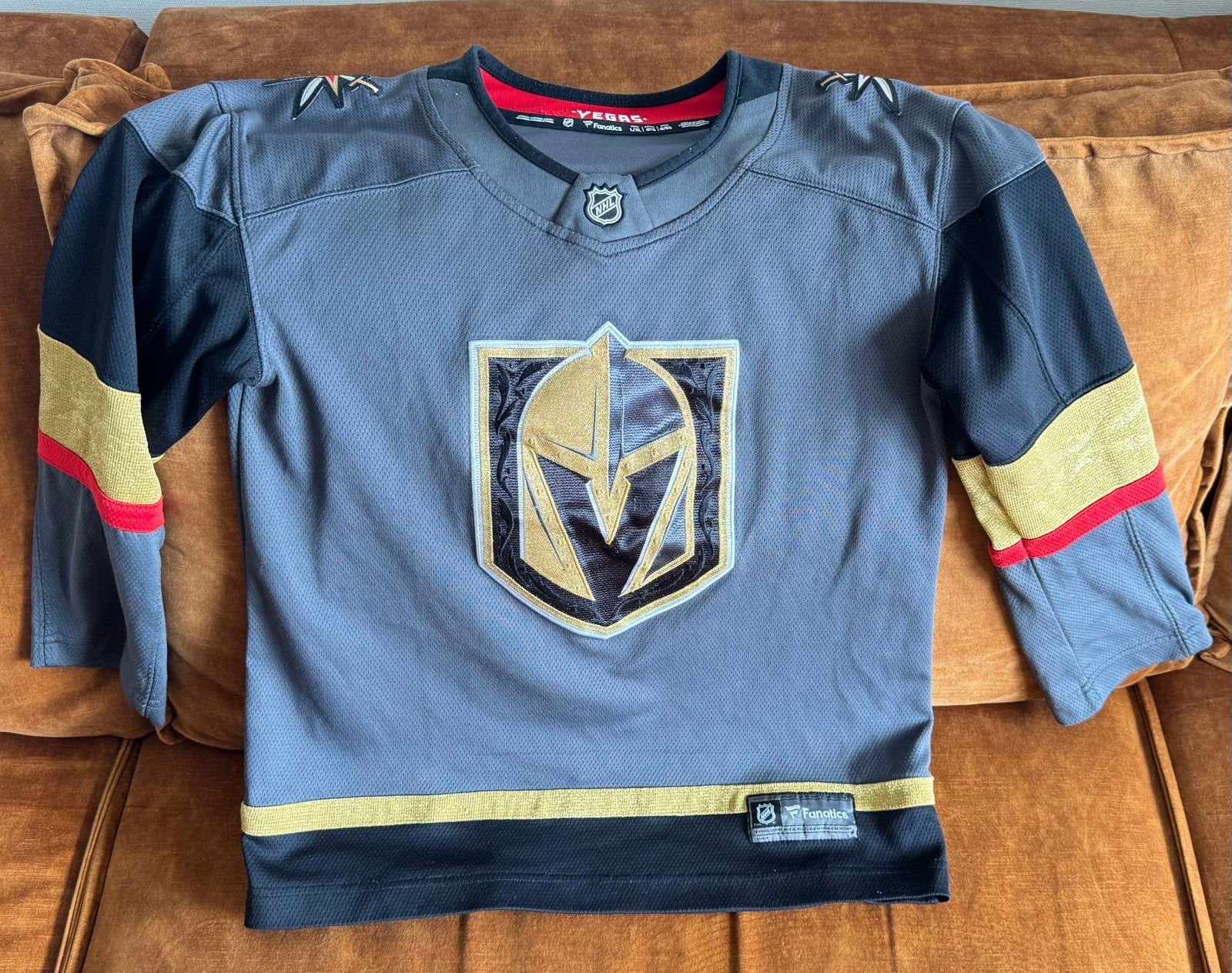 IJshockey shirt Las Vegas Golden Knights NHL Youth L/XL, Overige typen, Overige maten, Ophalen of Verzenden, Zo goed als nieuw