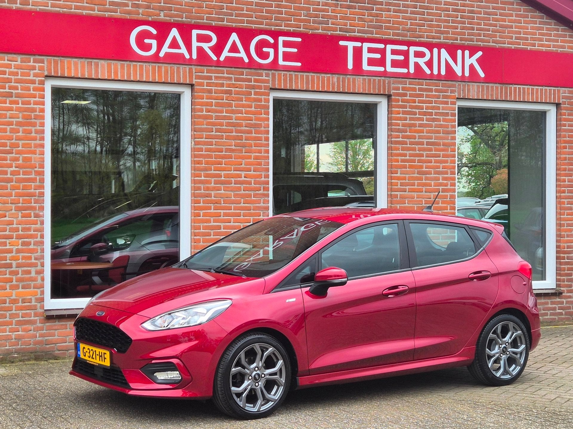Ford Fiesta 1.0 EcoBoost ST-Line 100PK 5drs clima, cruise, n, Stof, Gebruikt, Euro 6, 580 kg