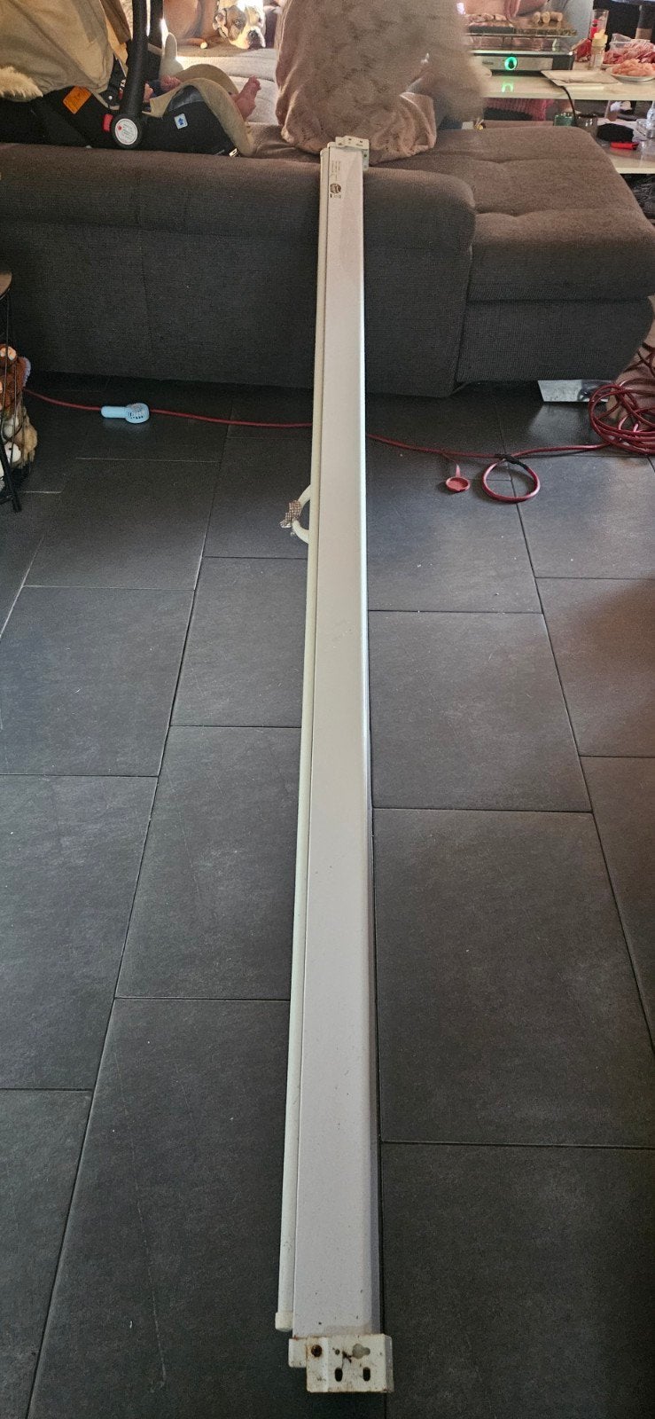 Optoma DS-9092PWC Projectiescherm 203x114.5cm, Ophalen, Handmatig, Gebruikt