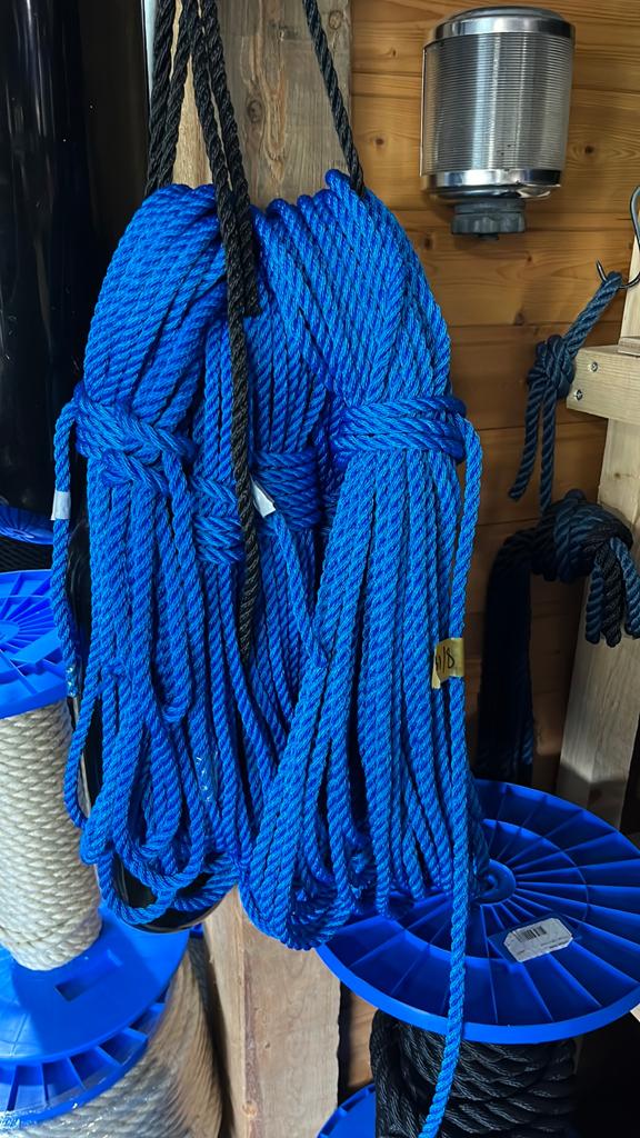 31 meter 8 mm dik ppmf touw, Watersport en Boten, Ophalen of Verzenden, Nieuw, Lijn of Blok