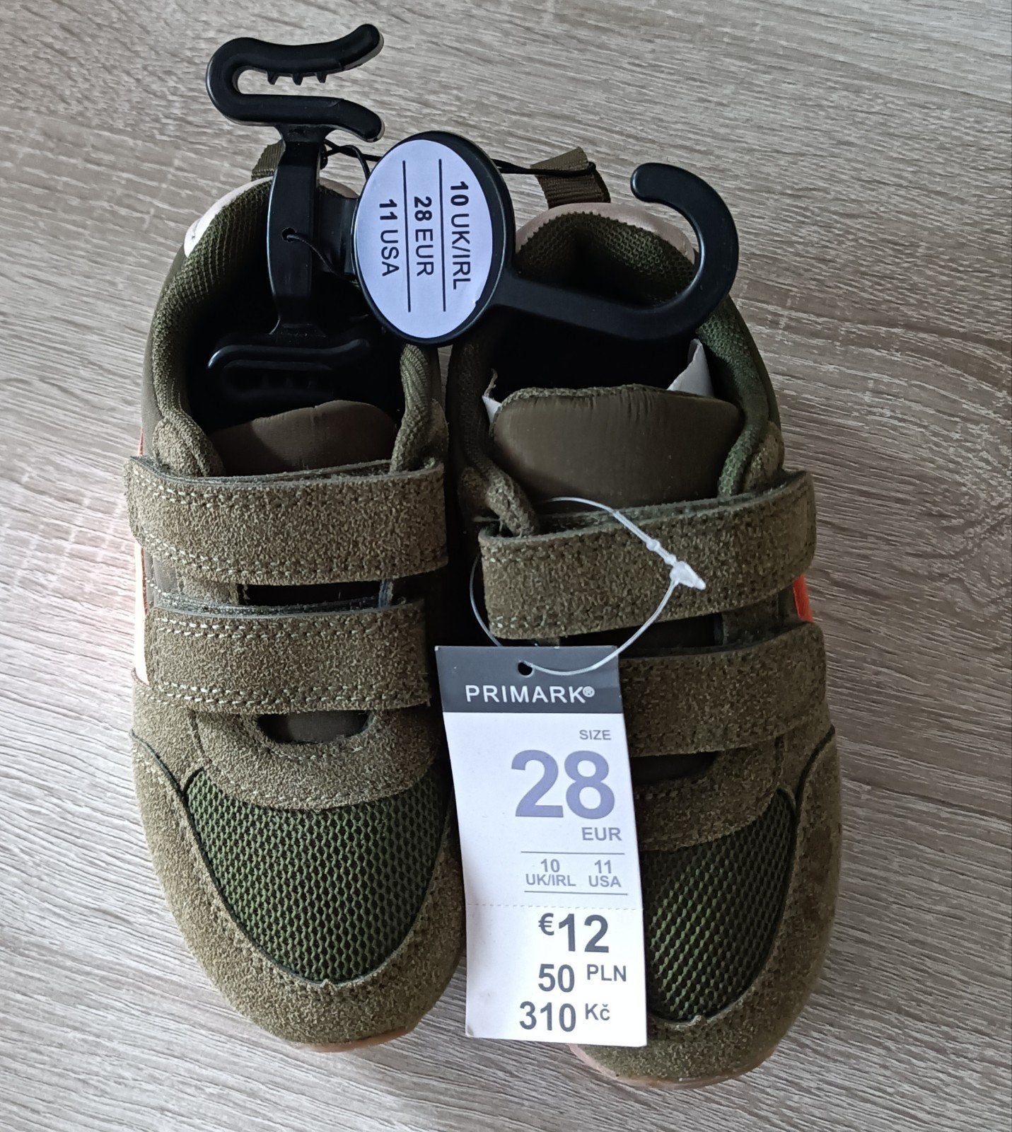 Primark Sportschoenen Maat 28 - Nieuw met label, Kinderen en Baby's, Kinderkleding | Schoenen en Sokken, Ophalen, Nieuw, Primark