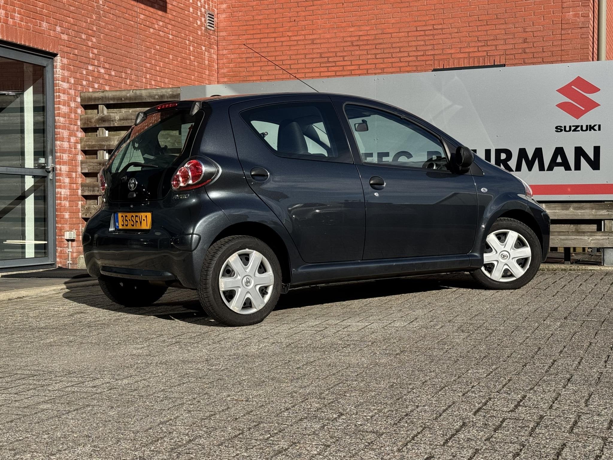 Toyota Aygo 1.0-12V Now Airco | Elektrische Ramen | Centrale, Auto's, Voorwielaandrijving, Euro 5, Stof, Gebruikt