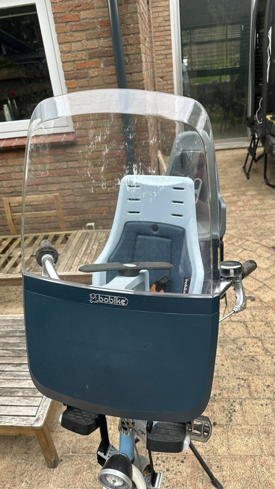 Bobike voorzitje met windscherm, Ophalen, Gebruikt, Voetsteuntjes, Voorzitje