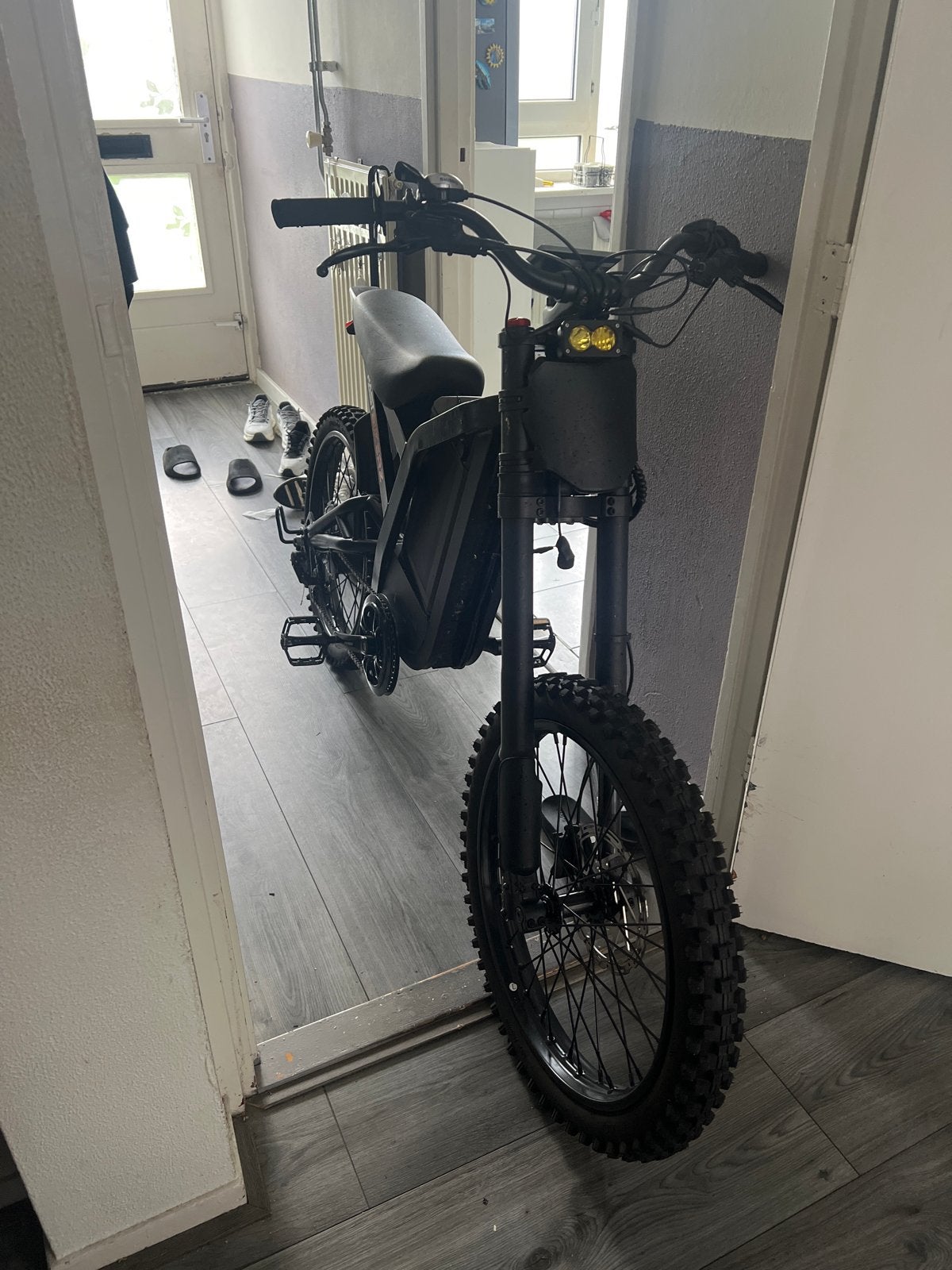 Fast Bikez E-bike / Elektrische fiets, Fietsen en Brommers, Overige merken, Ophalen of Verzenden, Zo goed als nieuw, 51 tot 55 cm