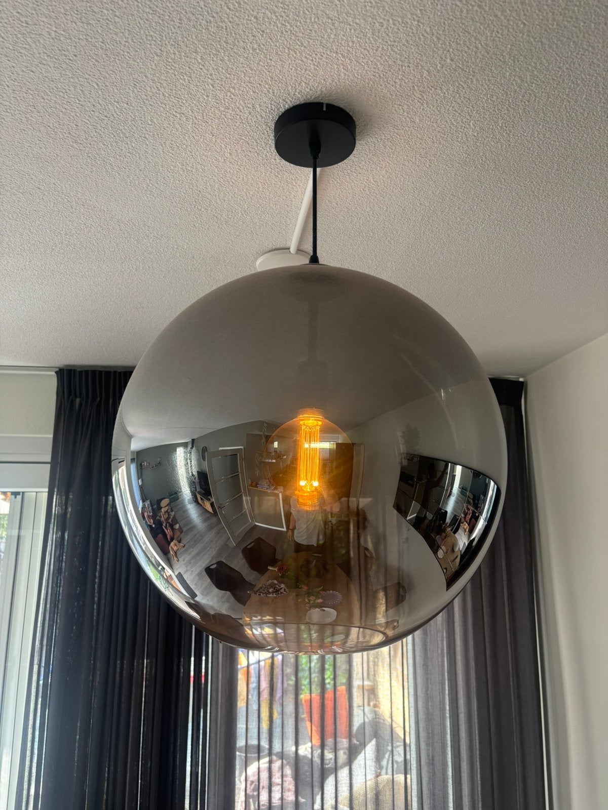 Glazen bol lamp, Ophalen, Zo goed als nieuw