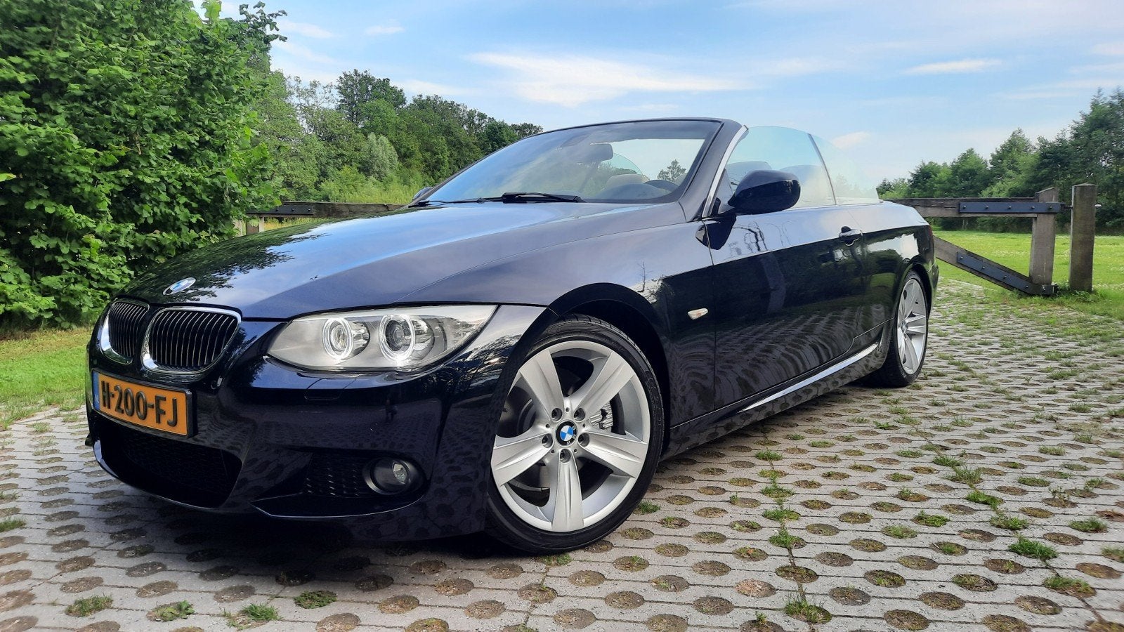 BMW 3-Serie LCI 3.0L 325 Aut. M-uitvoering. Super mooi!!, 745 kg, Achterwielaandrijving, Beige, Cabriolet