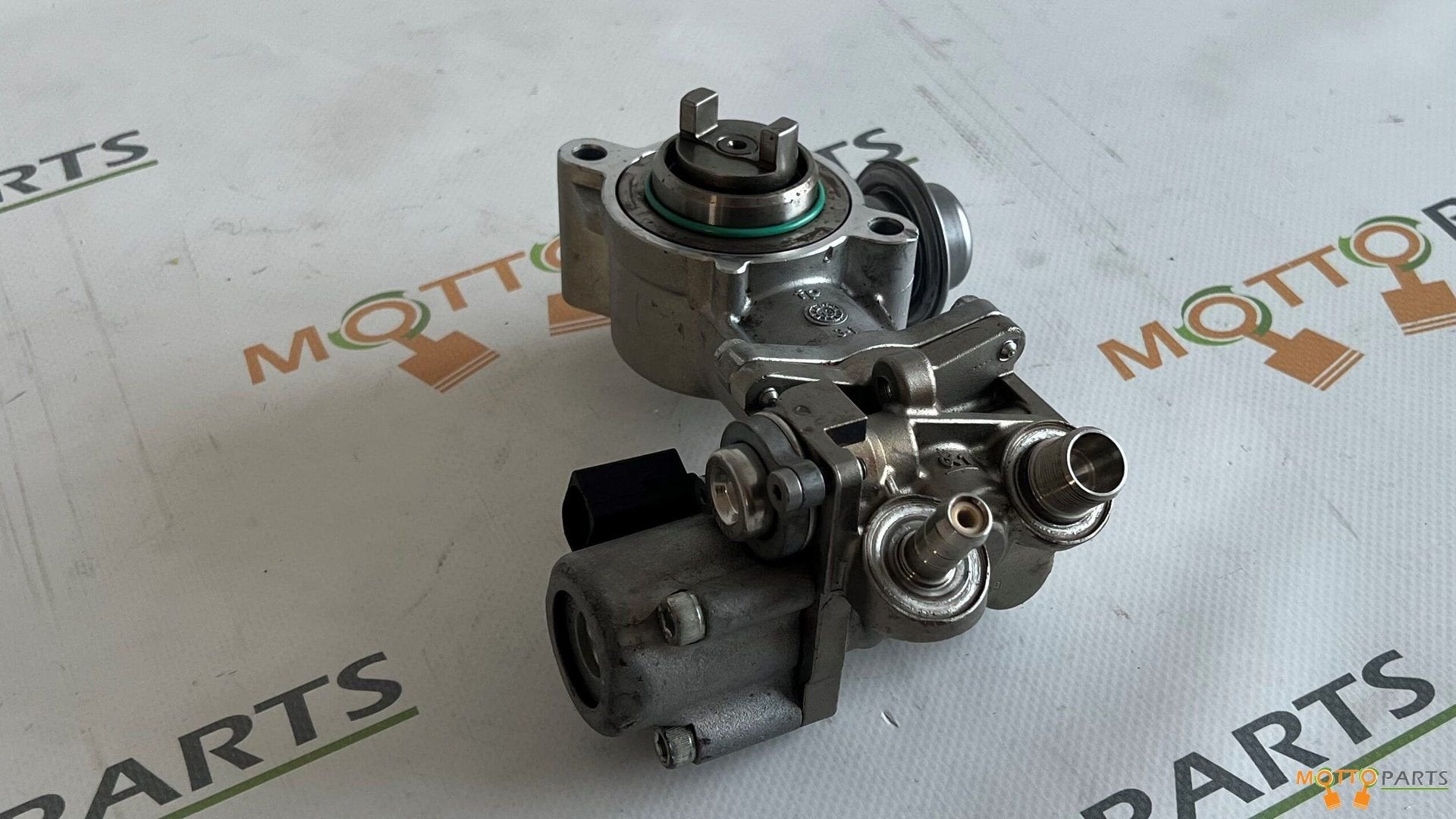 Mercedes Benz Hogedrukpomp W212 W204 C E Klasse A2710703701, Gebruikt, -, Ophalen of Verzenden, -
