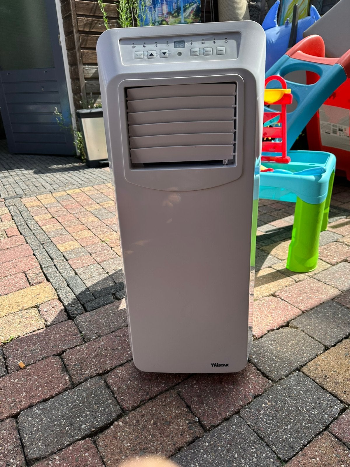 Tristar airco  model AC-5562 (12000BTU, Ophalen, Koelen en Ontvochtigen, 3 snelheden of meer, Zo goed als nieuw