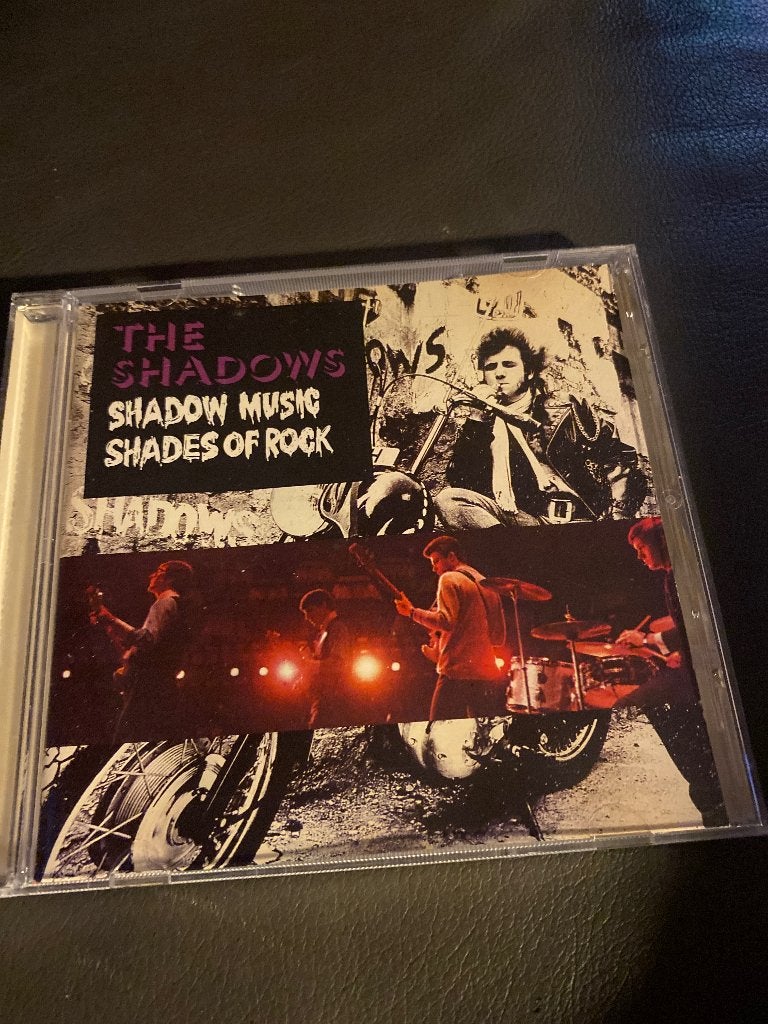 The Shadows - Shadow Music Shades of Rock CD, Inclusief boekje, Rock, Ophalen of Verzenden, Zo goed als nieuw