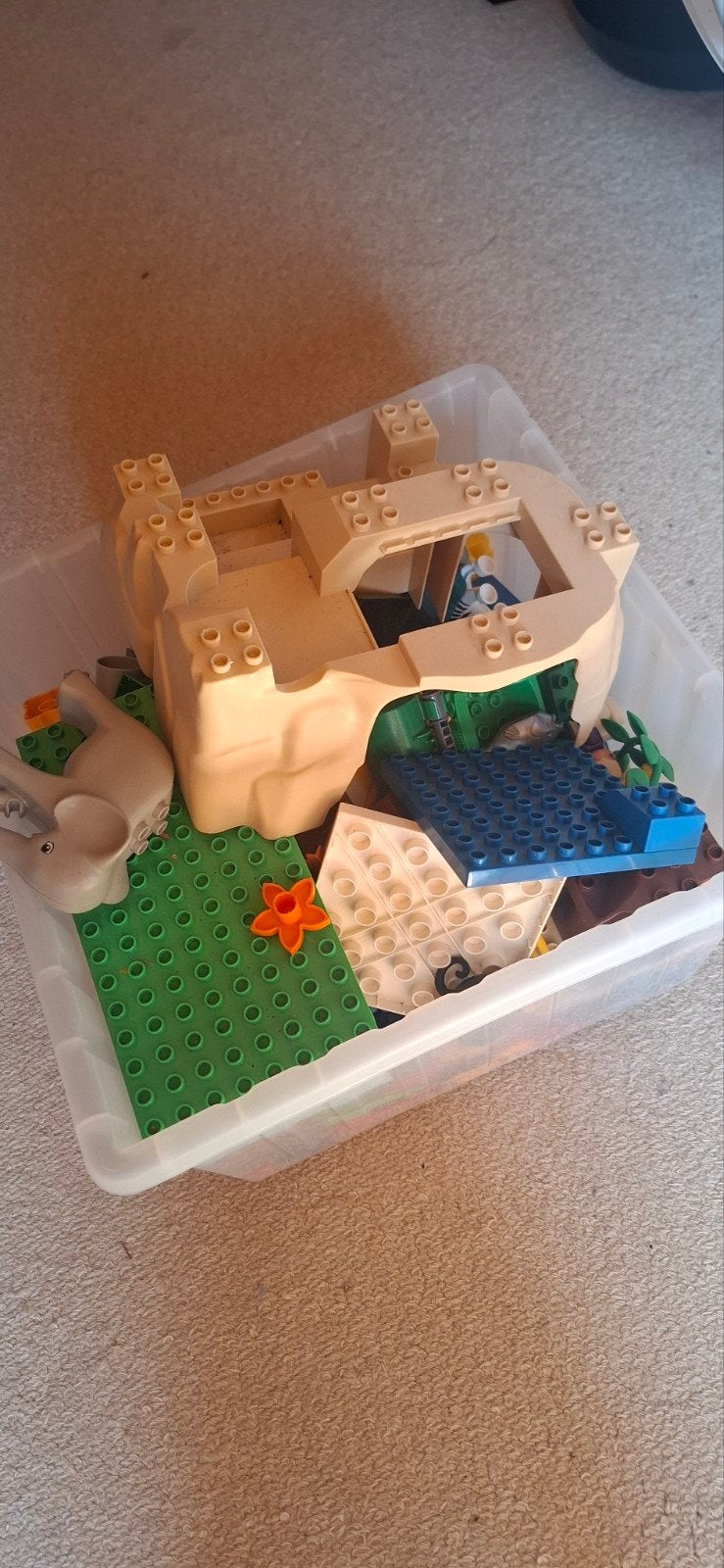 Grote doos met diverse Lego bouwstenen en figuren, Ophalen, Inclusief minifiguren, Gebruikt, Lego