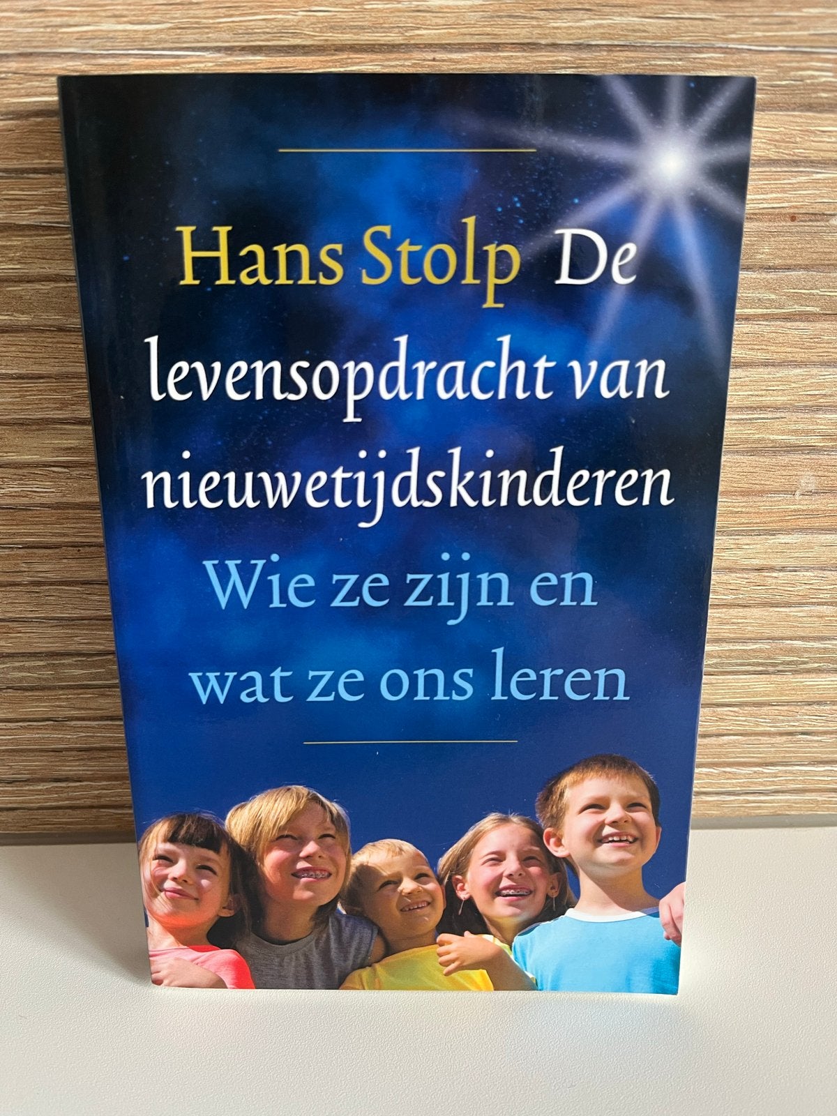Hans Stolp - De Levensopdracht van Nieuwetijdskinderen, Boeken, Ophalen of Verzenden, Gelezen, Spiritualiteit algemeen, Achtergrond en Informatie