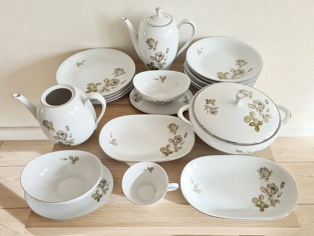 Porselein servies van "Easy Life Royal-Grey Bavaria", Huis en Inrichting, Keuken | Servies, Ophalen, Gebruikt, Overige merken