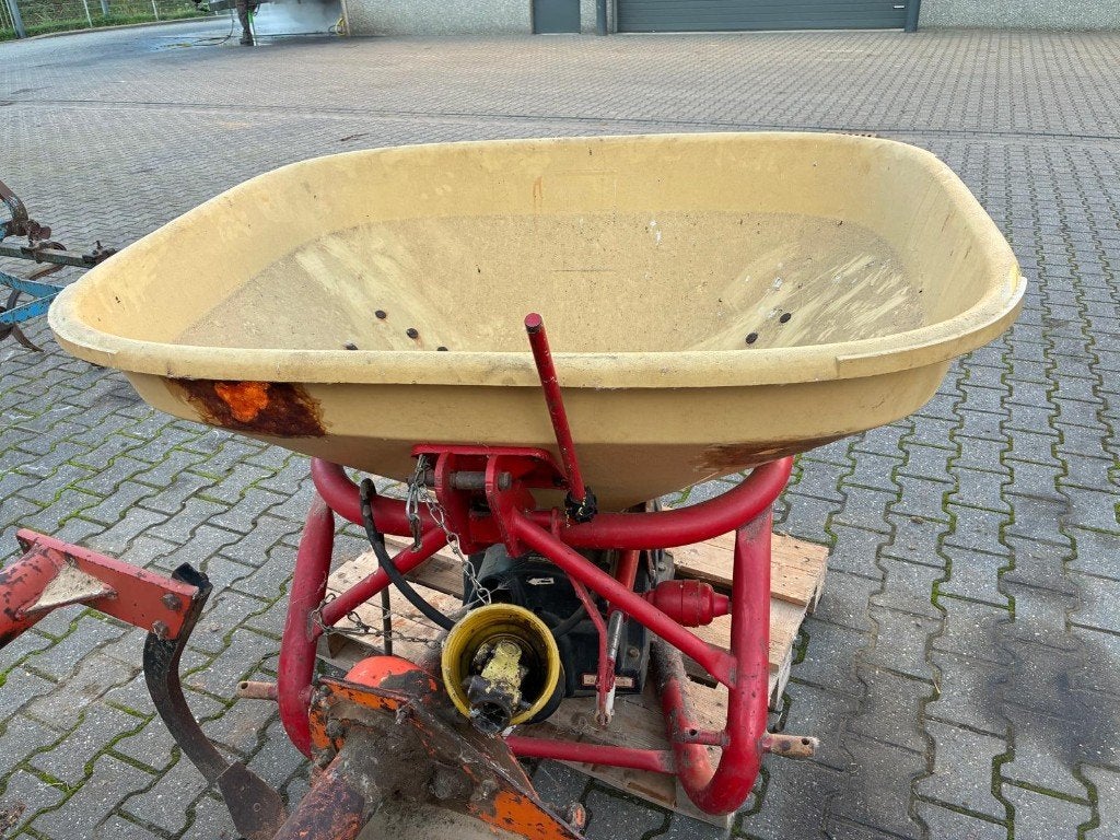 Vicon PS400 kunstmeststrooier, Ophalen, Bollenteelt, Gewasbescherming en Bemesting