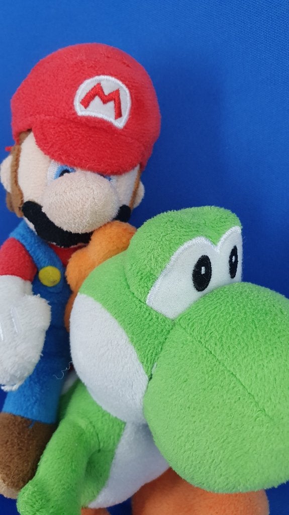 Mario en Yoshi Nintendo knuffel set. 23 cm. T3, Tweedehands verkoop, Tweedehands verkoop, Gebruikt, Overige typen