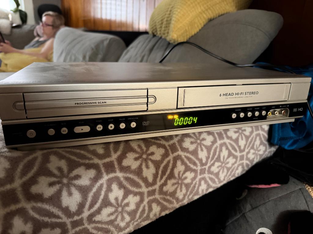 Philips DVP3350V, Ophalen, Zo goed als nieuw, VHS-speler of -recorder