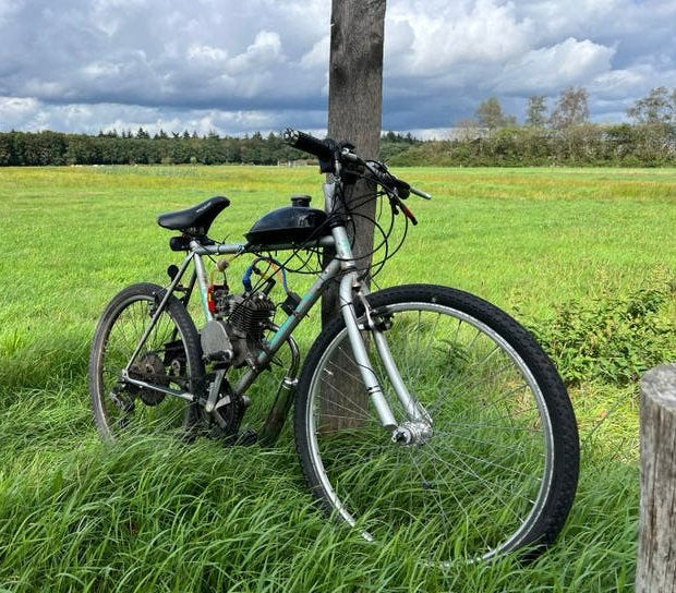 Gemotoriseerde mountainbike 100 cc kit, Ophalen, Gebruikt, Maximaal 45 km/u, 100 cc