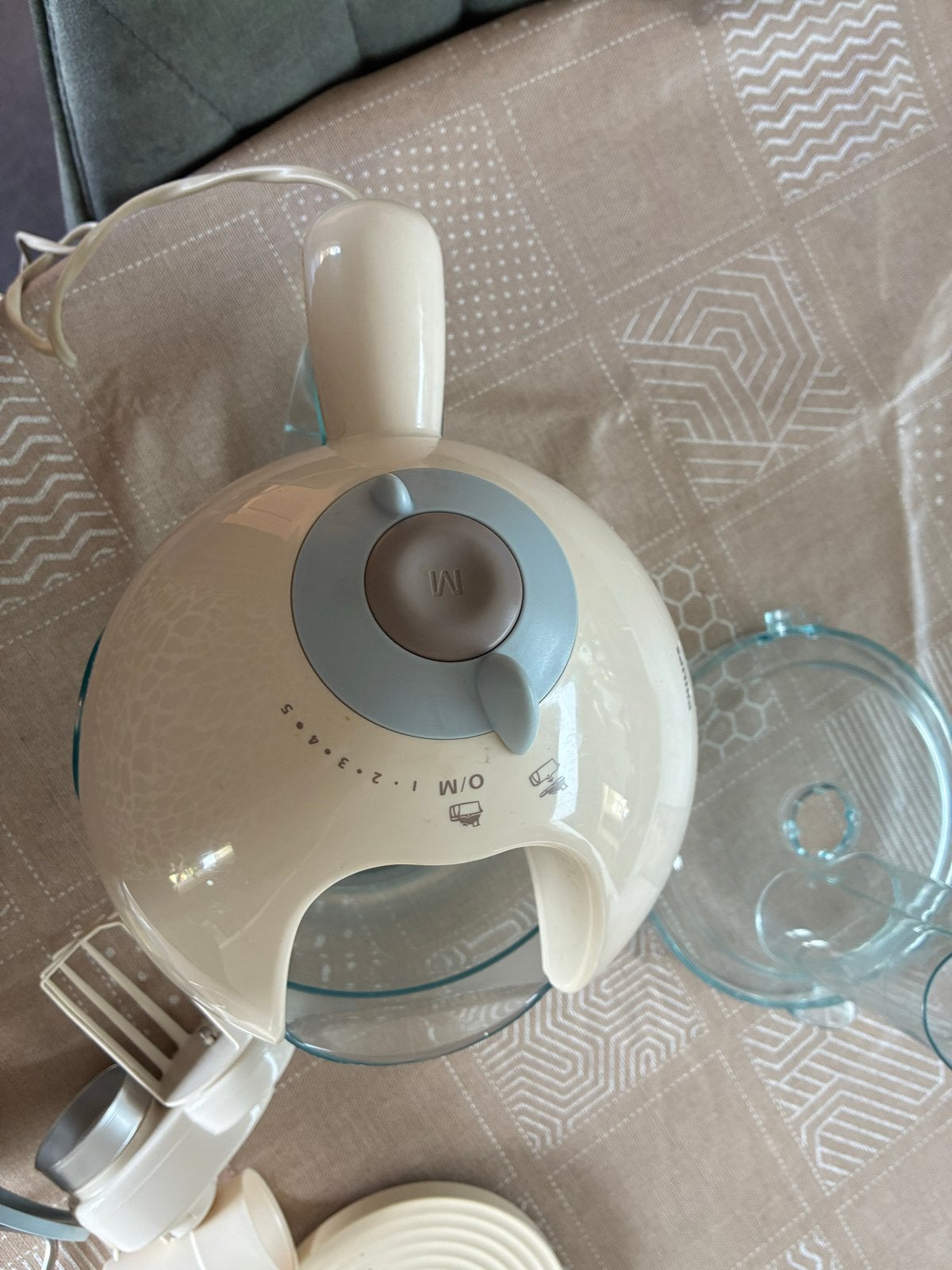 Philips Keukenmachine - Compleet met diverse accessoires, Witgoed en Apparatuur, Gebruikt, 3 snelheden of meer, Ophalen of Verzenden