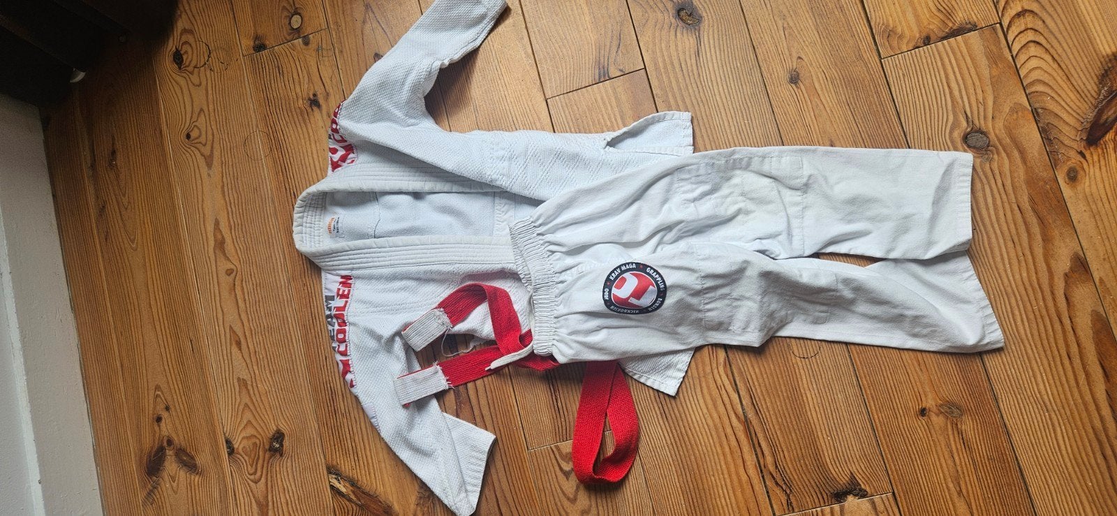 Judopak maat 110 Team Coolen Tilburg, Maat XS of kleiner, Judo, Vechtsportpak, Ophalen of Verzenden