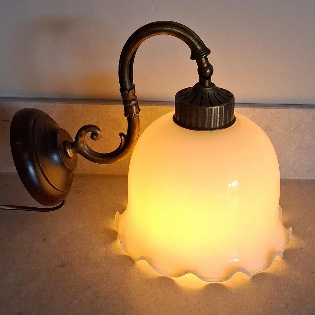 Vintage wandlamp opaline glas, Ophalen of Verzenden, Gebruikt, Glas, Vintage retro
