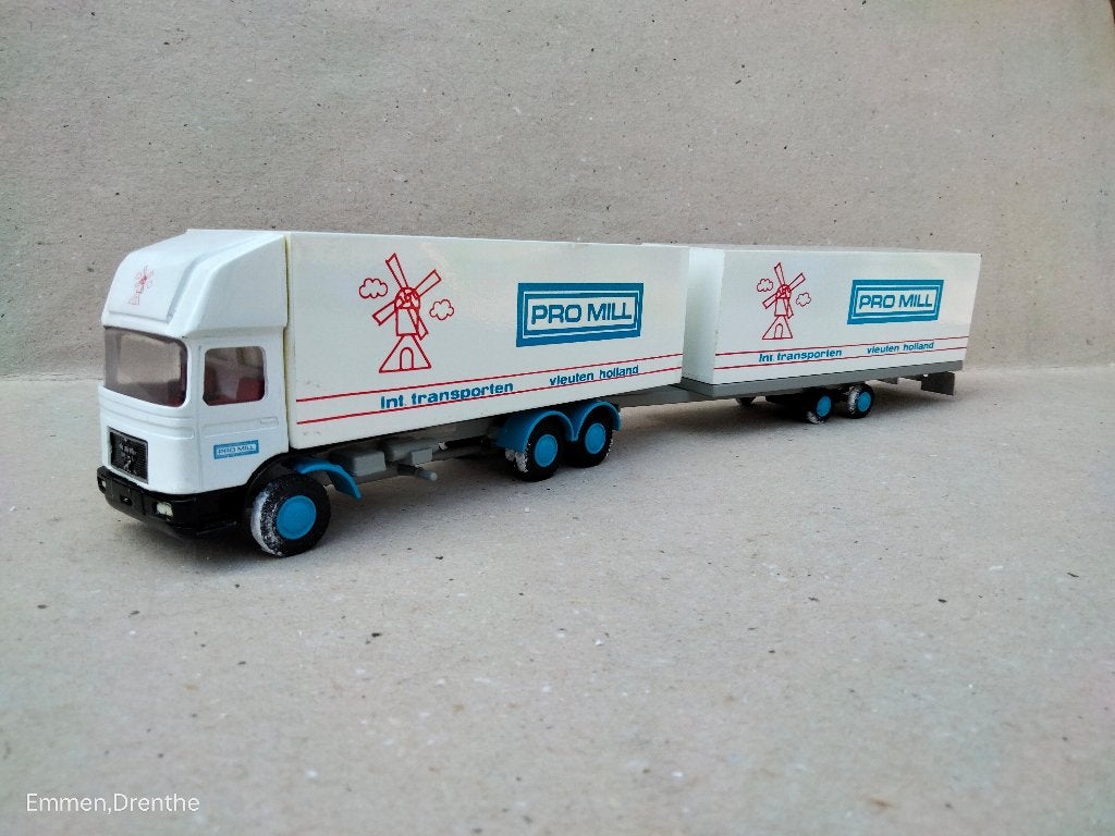 lion car  MAN PRO MILL Vrachtwagen met Aanhanger, Ophalen of Verzenden, Gebruikt, Bus of Vrachtwagen, Lion Toys