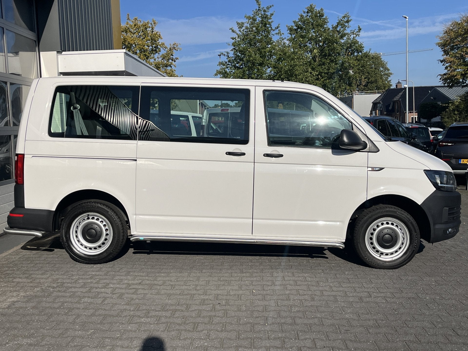 Volkswagen Transporter Kombi 2.0 TDI DSG Automaat L1H1 Trend, Stof, Gebruikt, 150 pk, 255 €/maand
