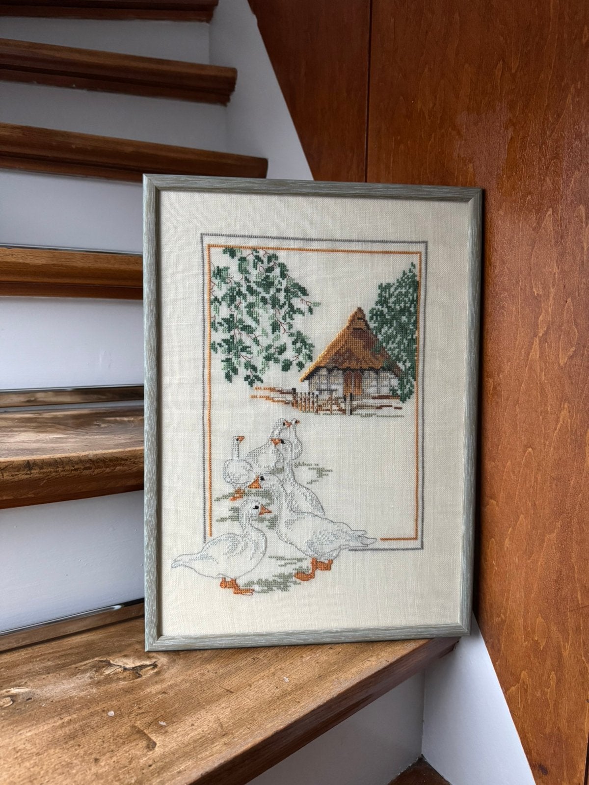 Schilderij geborduurd ganzen | 31 x 43 cm, Huis en Inrichting, Woonaccessoires | Schilderijen, Tekeningen en Foto's, Minder dan 50 cm