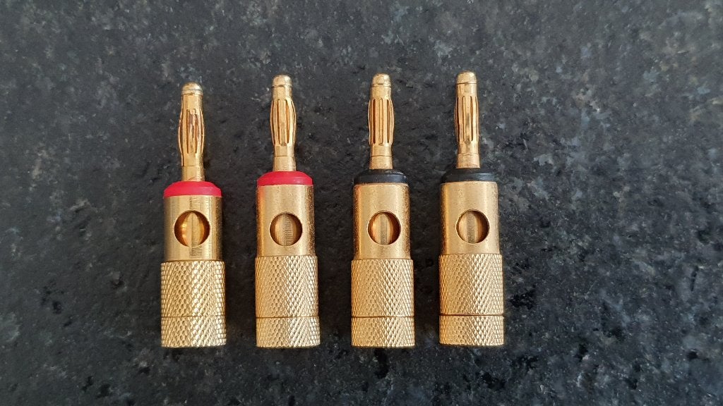 4 stuks vergulde banaanpluggen / banaanstekkers, Ophalen, Zo goed als nieuw, Minder dan 2 meter