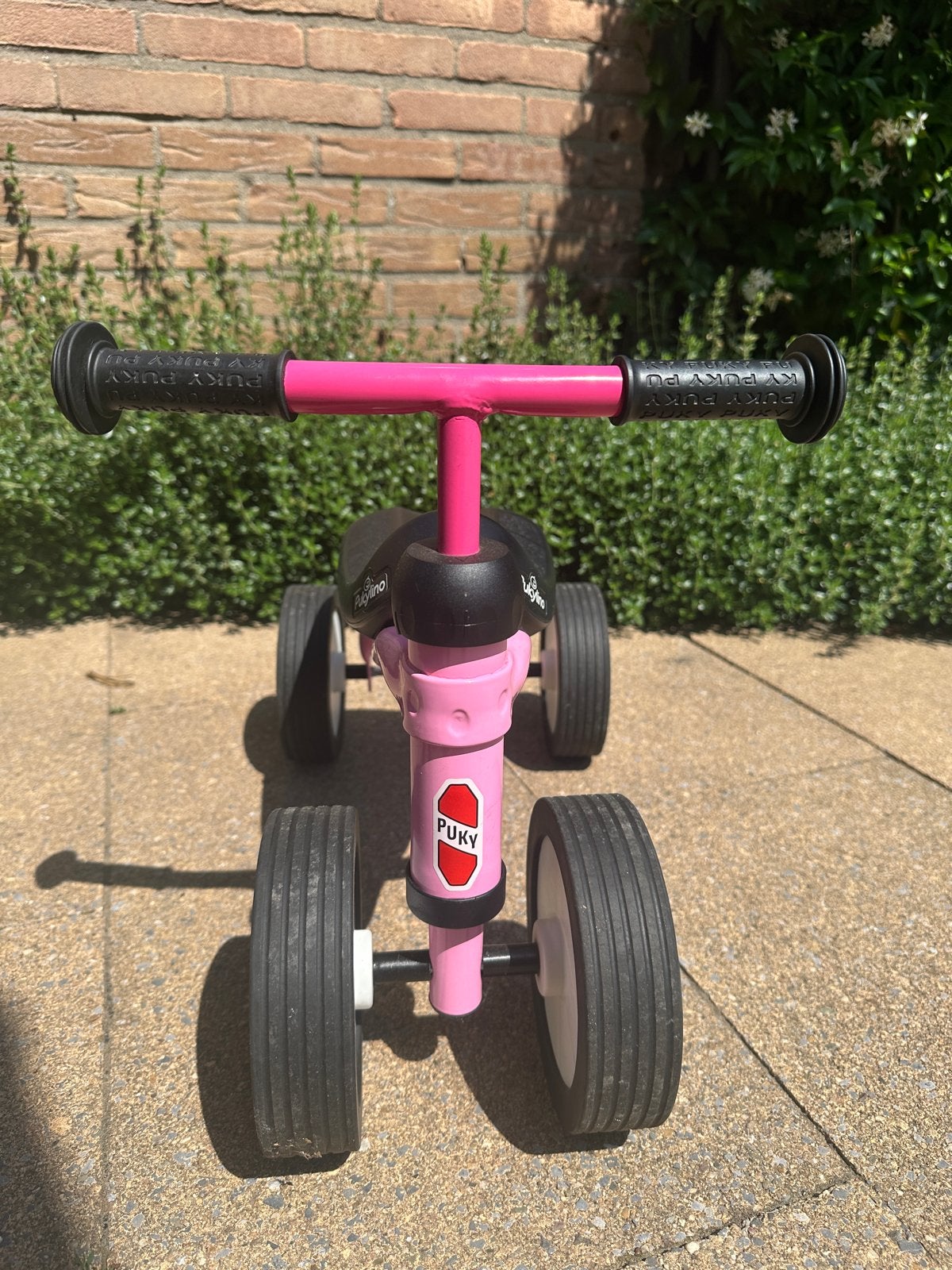 Pukylino retro roze loopfiets, zo goed als nieuw, Kinderen en Baby's, Speelgoed | Buiten | Voertuigen en Loopfietsen, Ophalen