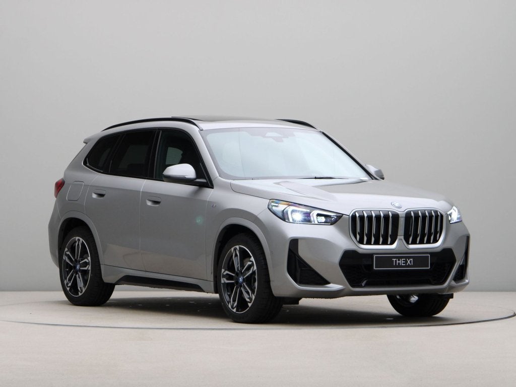 Hoedenplank voor uw BMW X1 U11 origineel BMW, Verzenden, Nieuw, Info@bmw.nl, Postbus 5808 2280 HV Rijswijk