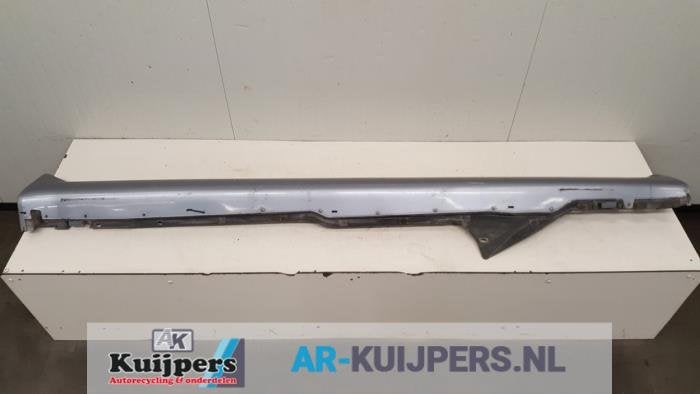 Zijskirt links van een Audi RS6 (Y7J), Gebruikt, -, -, Audi