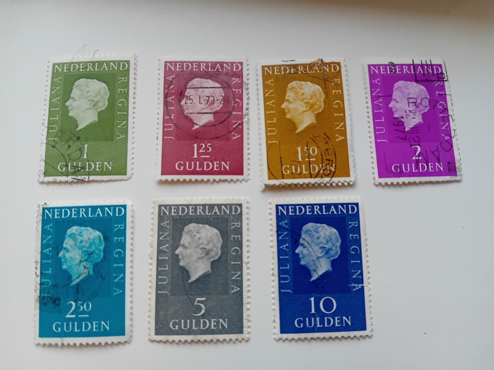 complete et van 7 Juliana postzegels - Nederland, Postzegels en Munten, Ophalen of Verzenden, Na 1940, Gestempeld