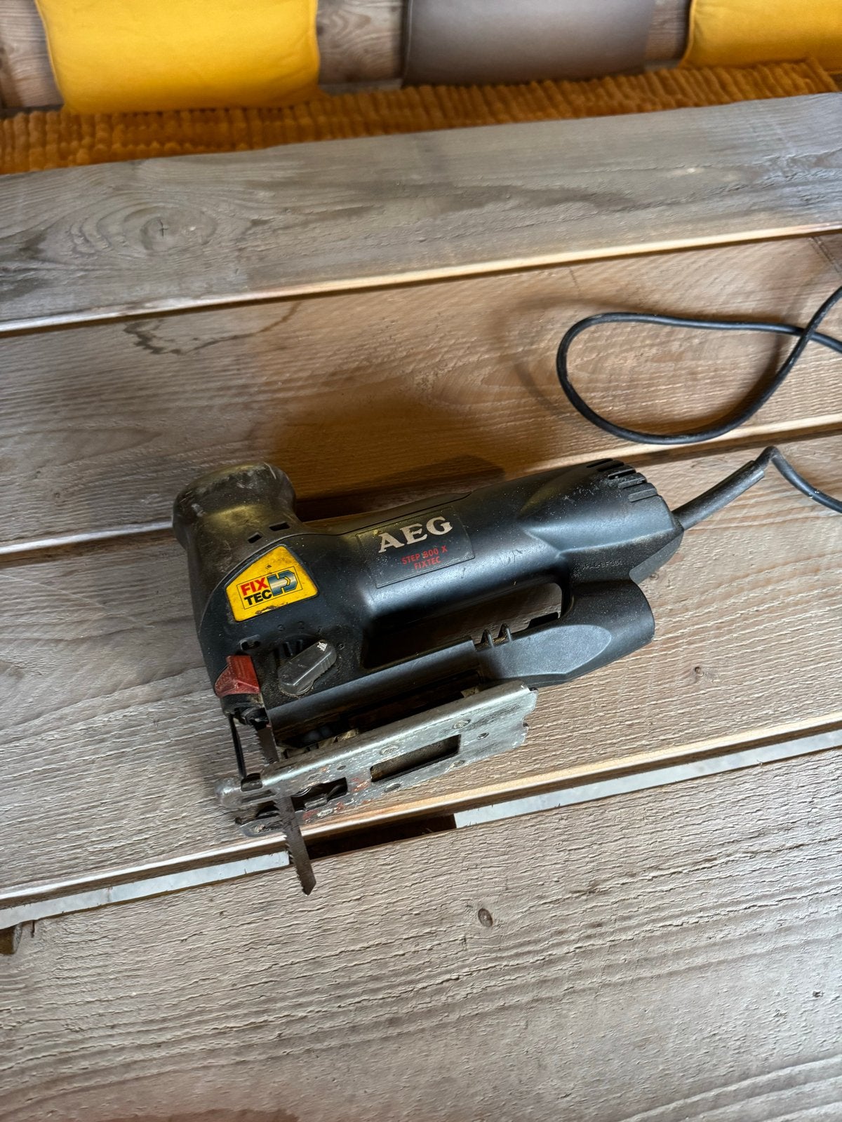 AEG STEP 800 Decoupeerzaag - Krachtig en Betrouwbaar, Doe-het-zelf en Verbouw, Gereedschap | Zaagmachines, Gebruikt, 600 tot 1200 watt
