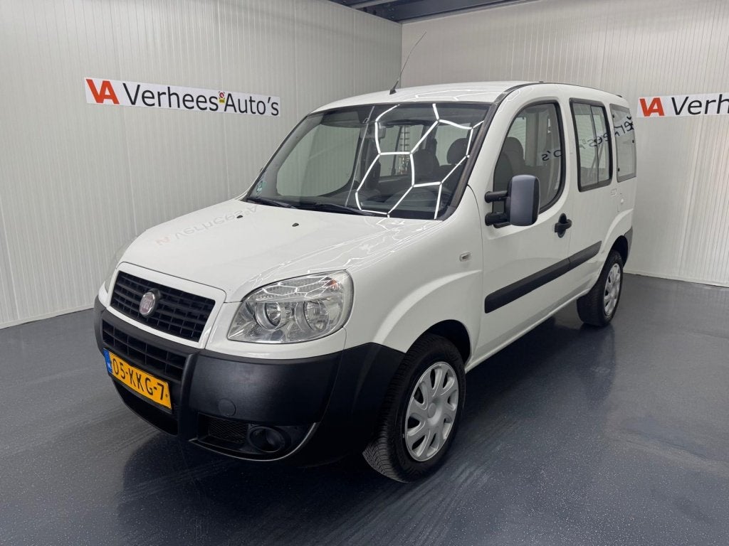Fiat Doblò 1.4 Active (bj 2009), Auto's, Fiat, Stof, Gebruikt, Doblo, 4 cilinders