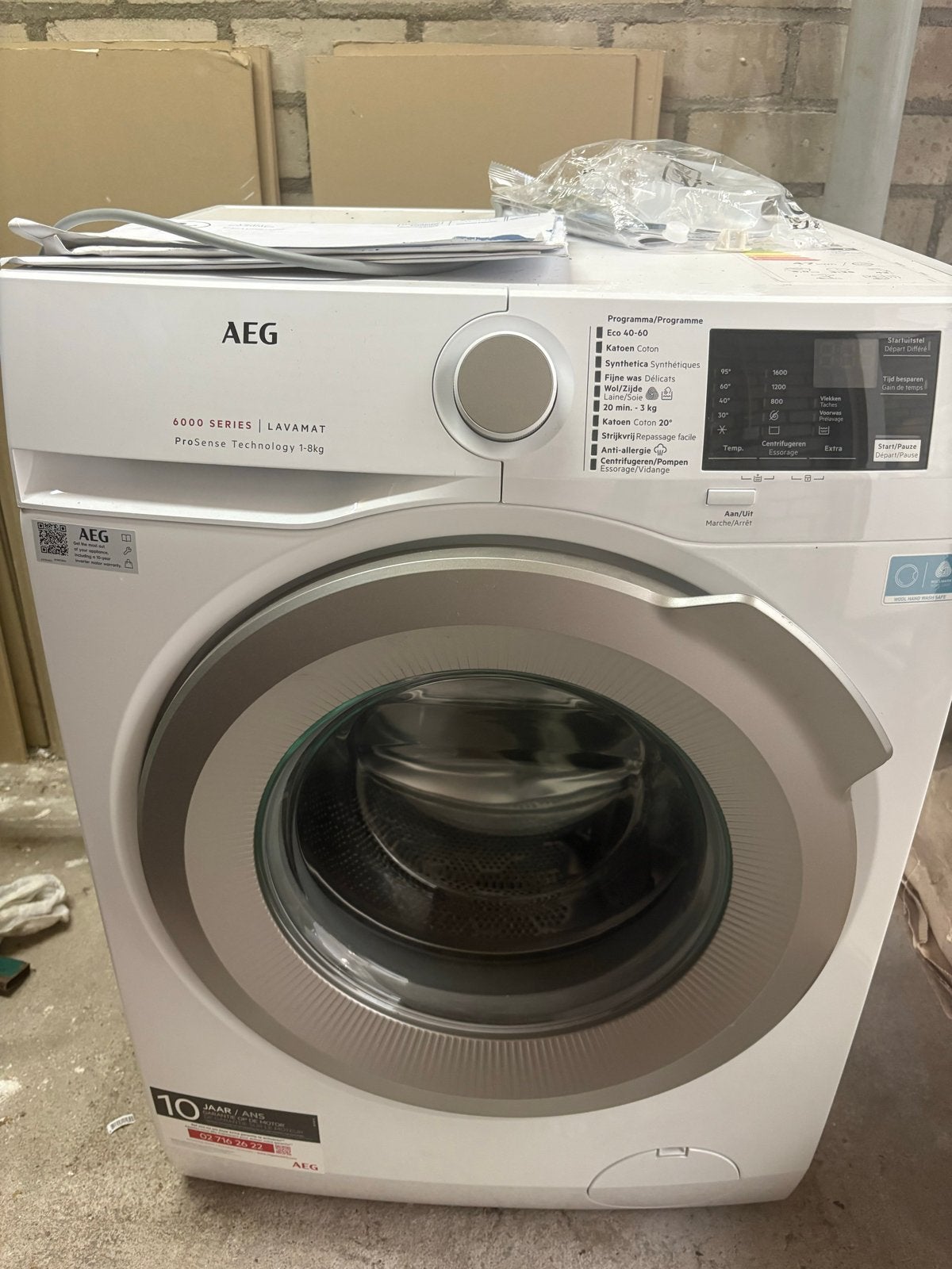 AEG 6000 SERIES LAVAMAT 8kg Wasmachine ProSense Technologie, Ophalen, Zo goed als nieuw, 85 tot 90 cm, 1200 tot 1600 toeren