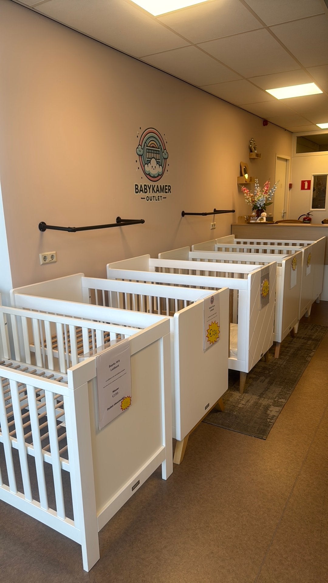 Diverse ledikanten vanaf €99,- BabyKamer Outlet, Ophalen, Nieuw, Baby kamer Outlet, Schoonenburgseweg 1 Overasselt