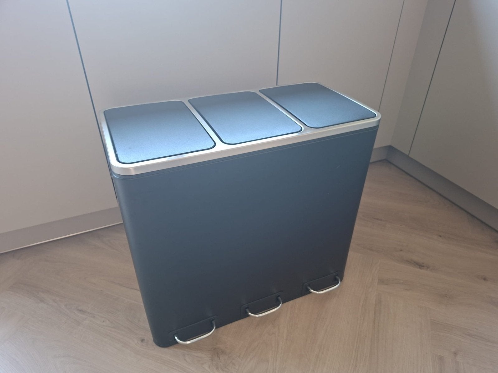 Nous Living prullenbak - 3 vakken - Zwart, Ophalen, 50 – 75, Met pedaal, 40 liter of meer