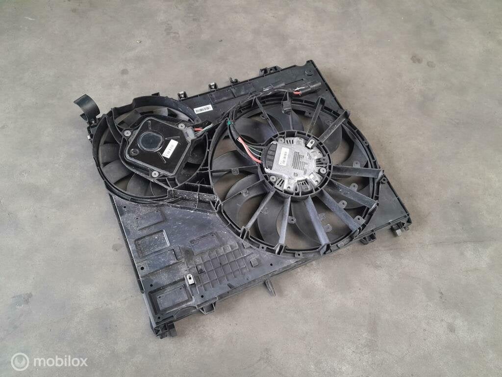 Radiateur Range Rover L405 Radiator Pakket Fan Koeler 3.0 V6, Land Rover, Ophalen of Verzenden, Gebruikt, Land Rover