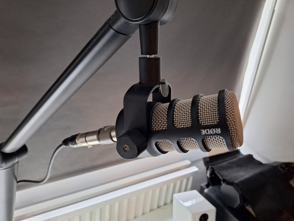 Rode Podcast microfoon met versterker, Ophalen of Verzenden, Gebruikt, Studiomicrofoon