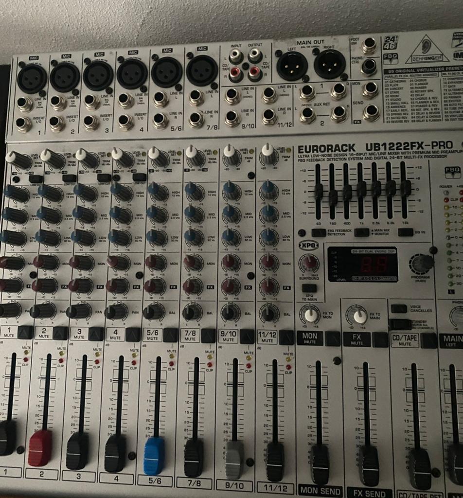 Behringer ub 1222 fx pro, Ophalen of Verzenden, Zo goed als nieuw