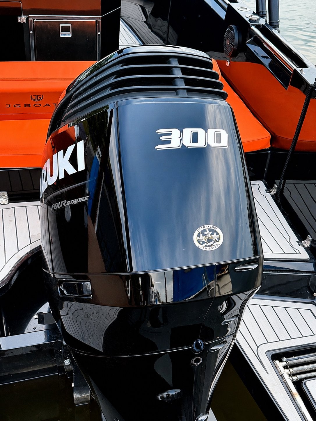 Dante V800 suzuki 300pk alle denkbare opties! Bouwjaar 025, Sloep, Ophalen, Zo goed als nieuw, Afdekzeil