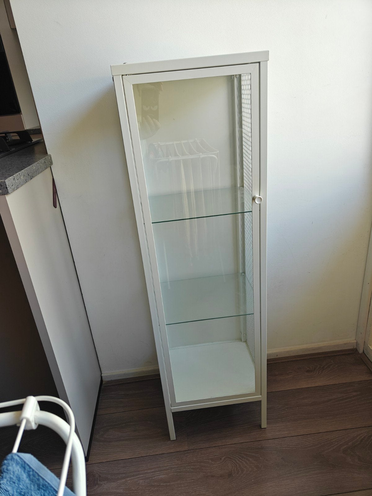 IKEA Baggebo Vitrinekast - Zo goed als nieuw, Ophalen, Minder dan 50 cm, Met deur(en), 100 tot 150 cm
