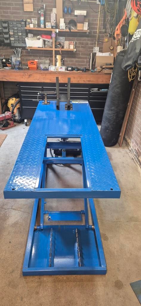 Professionele motorheftafel - Blauw, hydraulisch, Ophalen, Zo goed als nieuw