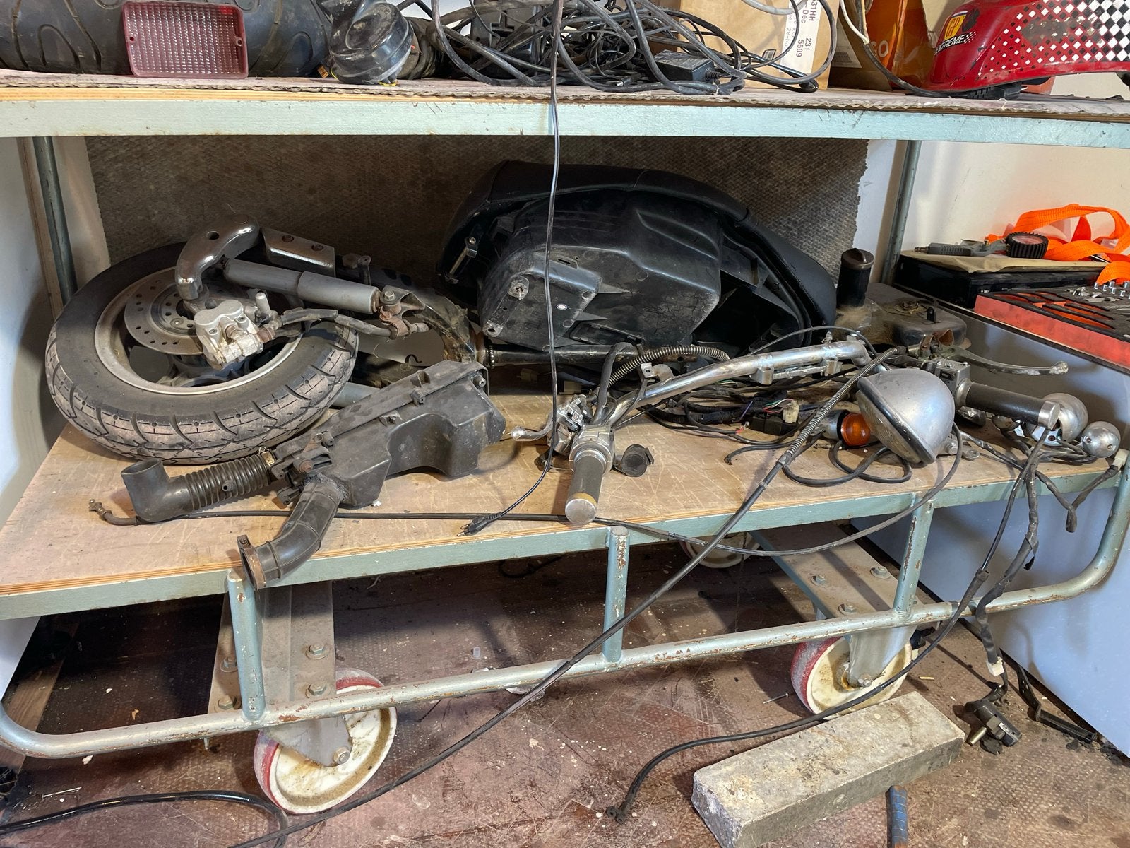 Diverse scooter onderdelen - Gebruikt, Ophalen, Gebruikt, Overige typen, Overige merken