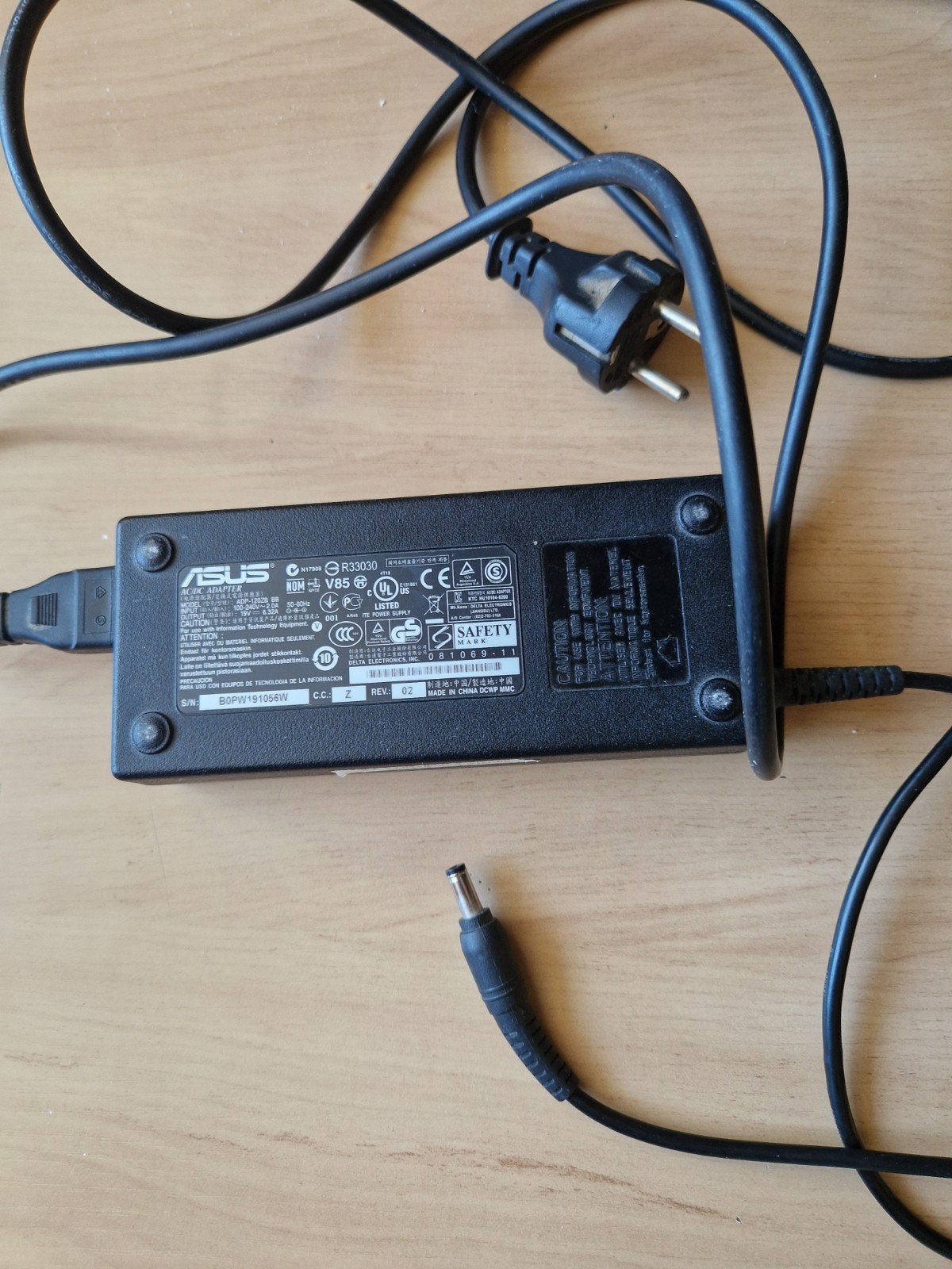 Adapter voor een Asus laptop.19V, Computers en Software, Ophalen of Verzenden