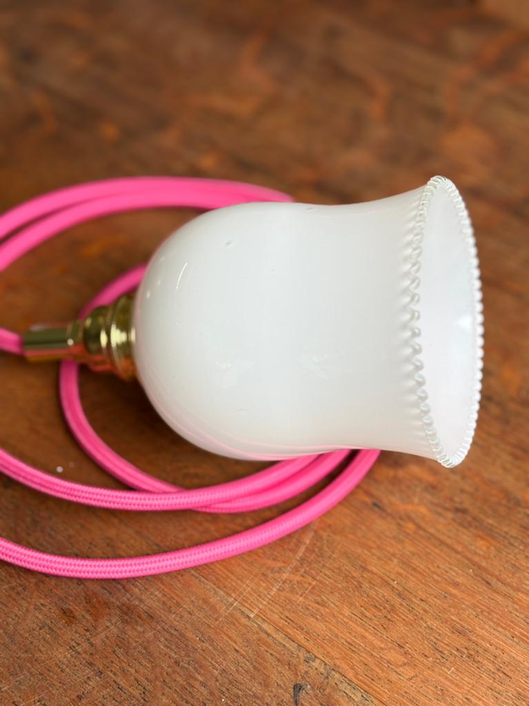 Vintage glazen opaline lamp kapje - licht beschadigd, Ophalen of Verzenden