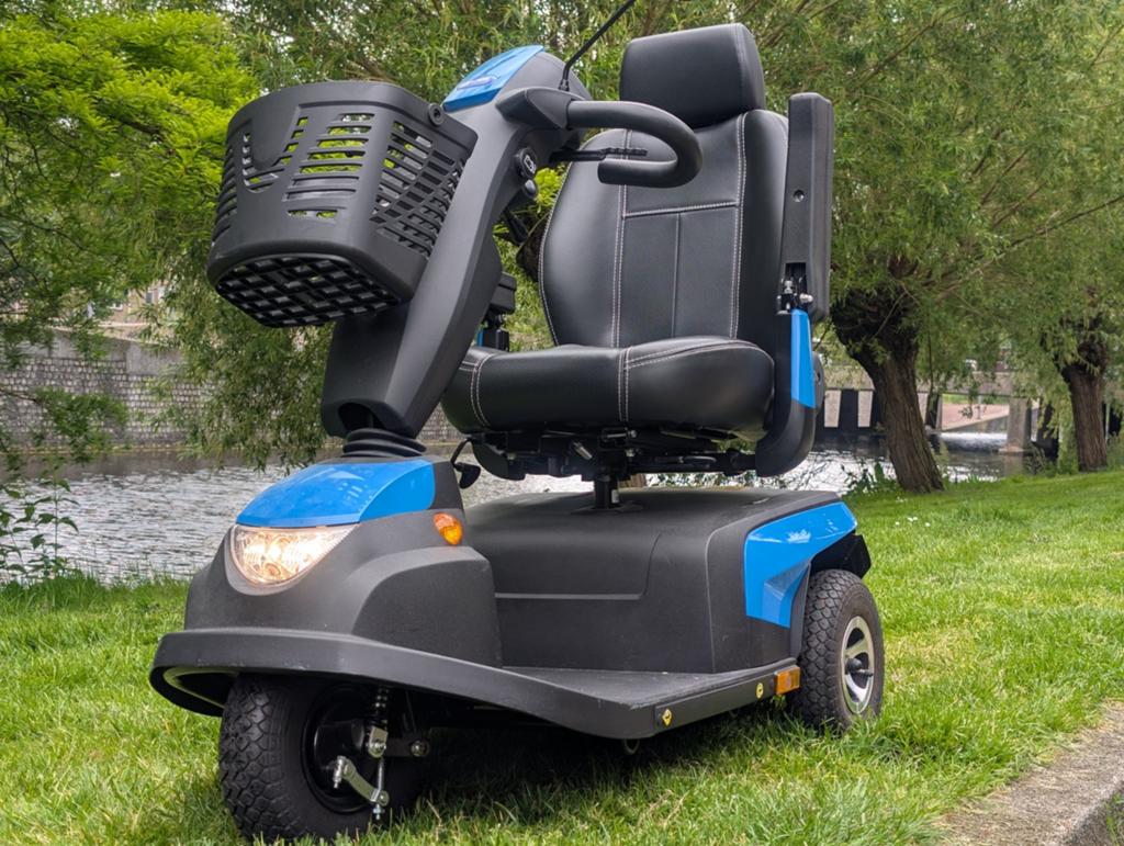 Scootmobiel invacare orion pro, Diversen, Brommobielen en Scootmobielen, Zo goed als nieuw, Invacare, 46 km of meer, 11 t/m 15 km/u