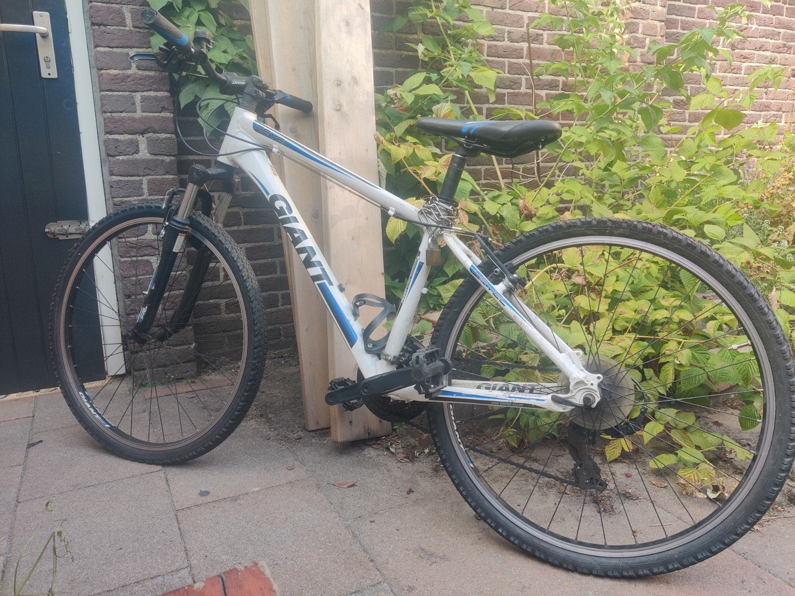 Giant mountainbike 26 inch - opknapper, nog goed, Fietsen en Brommers, Fietsen | Mountainbikes en ATB, Ophalen of Verzenden