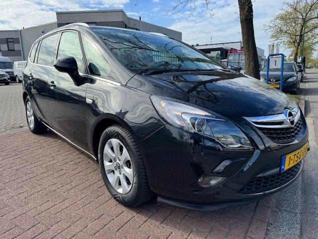 Opel Zafira Tourer 1.4 120pk Business+ 5persoons 144.000km A, Euro 5, Stof, Gebruikt, Zwart