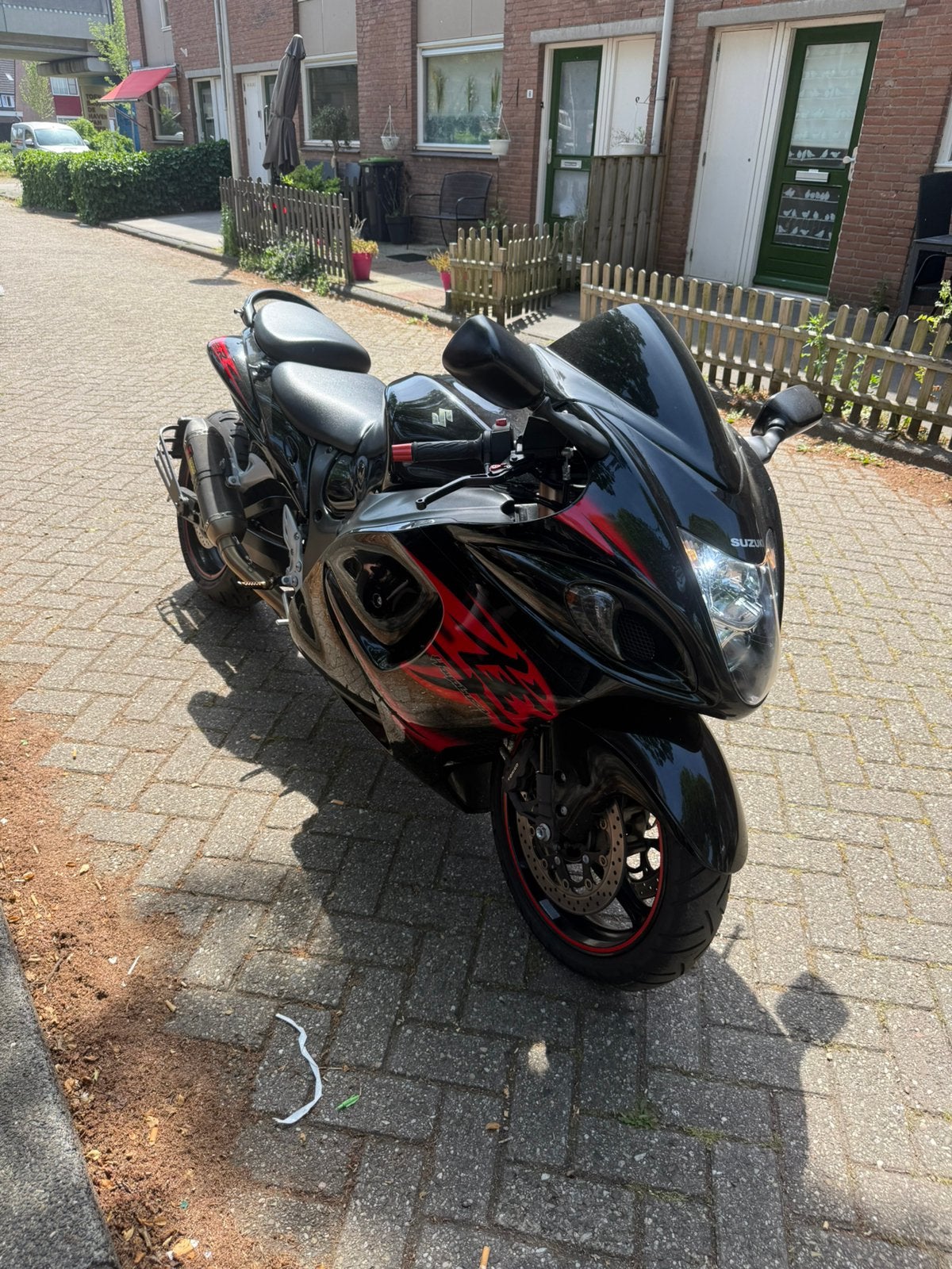 Hayabusa verlengd op kenteken, Motoren, Ophalen